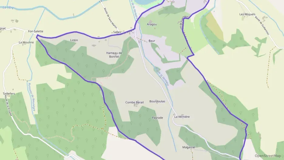 Maison 245 m² quatre pièces à vendre à Castelnau-de-Montmiral Maison 245 m² quatre pièces à vendre à Castelnau-de-Montmiral