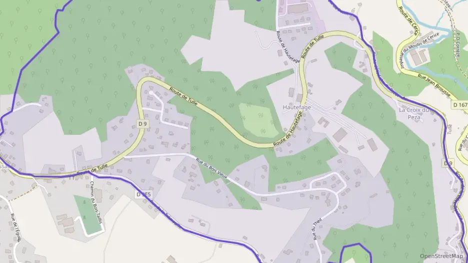 Maison 147 m² cinq pièces à vendre à Chameyrat Maison 147 m² cinq pièces à vendre à Chameyrat