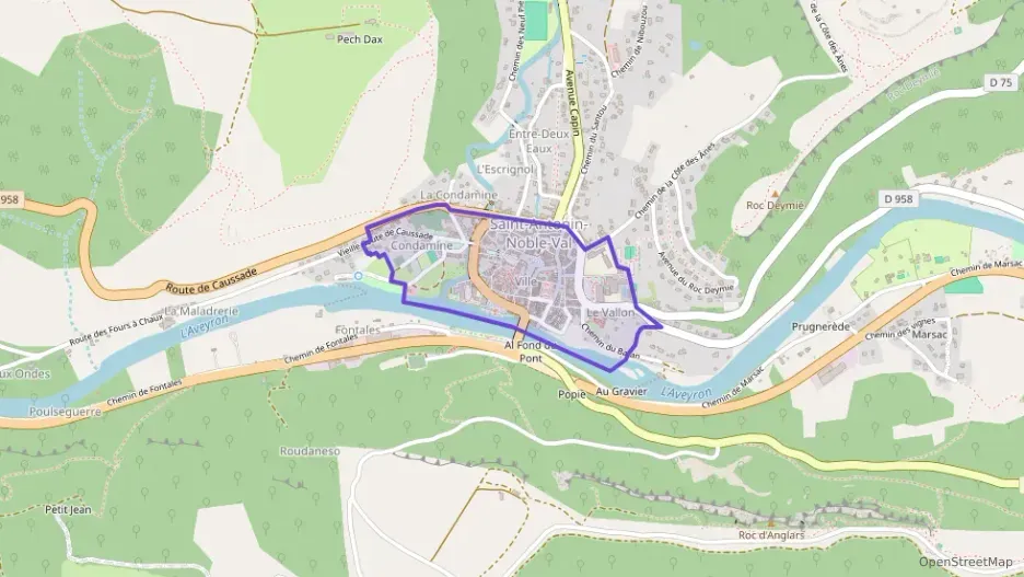 Maison 104 m² quatre pièces à vendre à Saint-Antonin-Noble-Val