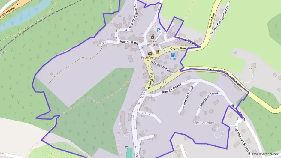 Maison 80 m² quatre pièces à vendre à Cornil Maison 80 m² quatre pièces à vendre à Cornil