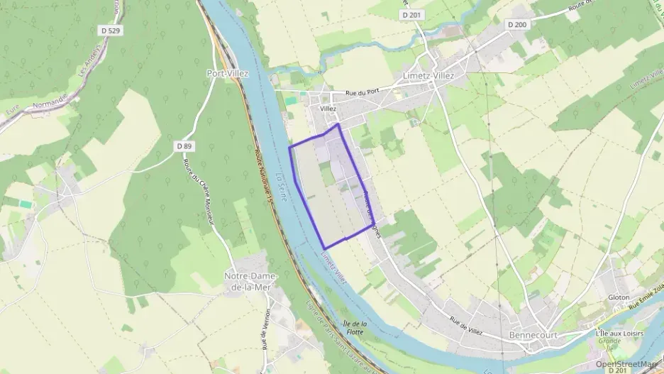 Maison 110 m² quatre pièces à vendre à Limetz-Villez Maison 110 m² quatre pièces à vendre à Limetz-Villez