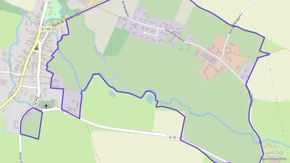 Maison 108 m² sept pièces à vendre à Grandcourt