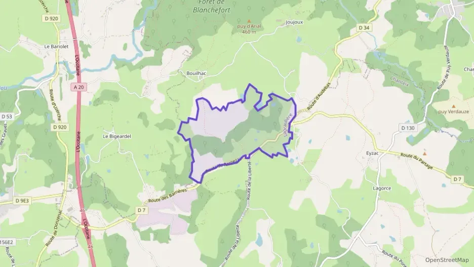 Maison 102 m² quatre pièces à vendre à Lagraulière Maison 102 m² quatre pièces à vendre à Lagraulière