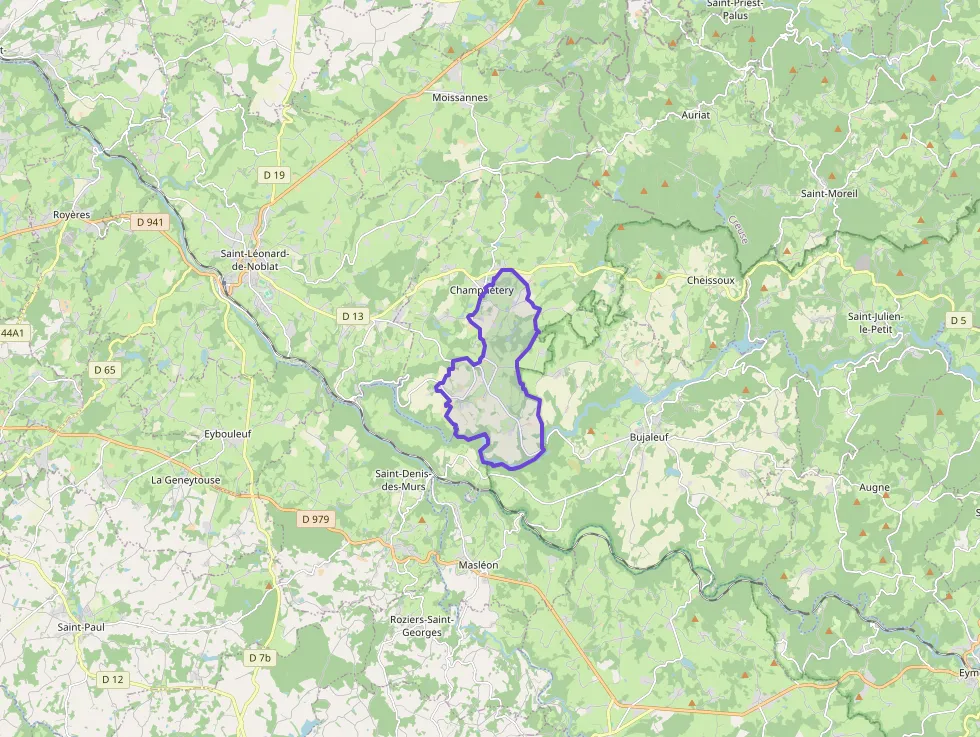 Maison 87 m² quatre pièces à vendre à Champnétery