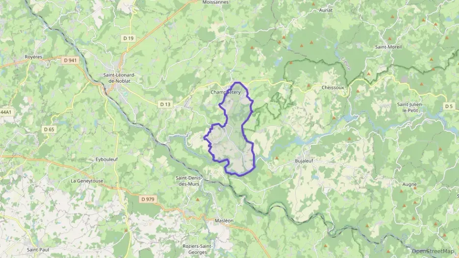 Maison 87 m² quatre pièces à vendre à Champnétery Maison 87 m² quatre pièces à vendre à Champnétery