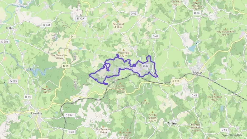 Maison 167 m² six pièces à vendre à Arrènes Maison 167 m² six pièces à vendre à Arrènes