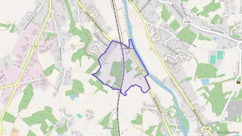 Maison 68 m² trois pièces à vendre à Argenton-sur-Creuse Maison 68 m² trois pièces à vendre à Argenton-sur-Creuse