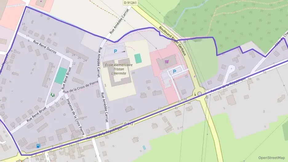 Maison 66 m² quatre pièces à vendre à La Souterraine Maison 66 m² quatre pièces à vendre à La Souterraine