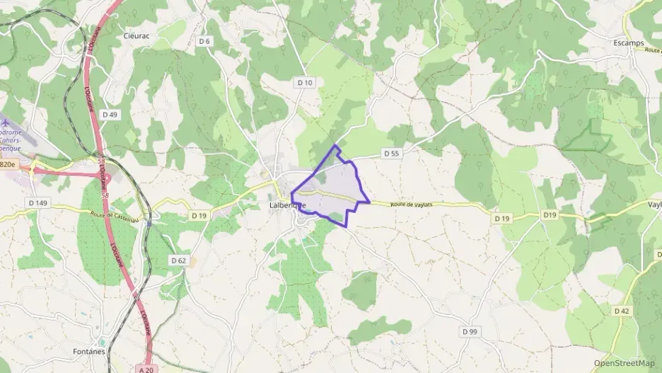 Maison 133 m² cinq pièces à vendre à Lalbenque Maison 133 m² cinq pièces à vendre à Lalbenque