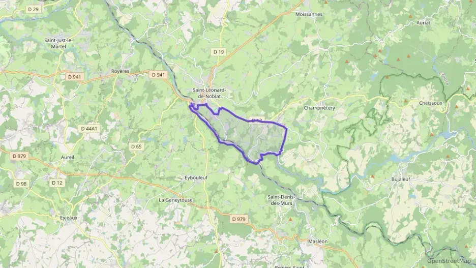 Maison 128 m² cinq pièces à vendre à Saint-Léonard-de-Noblat Maison 128 m² cinq pièces à vendre à Saint-Léonard-de-Noblat