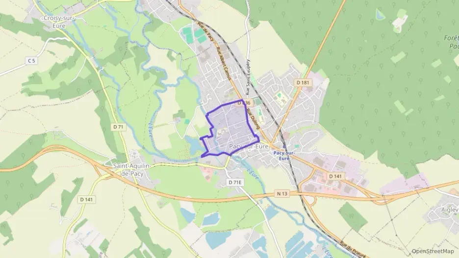 Maison 100 m² quatre pièces à vendre à Pacy-sur-Eure Maison 100 m² quatre pièces à vendre à Pacy-sur-Eure
