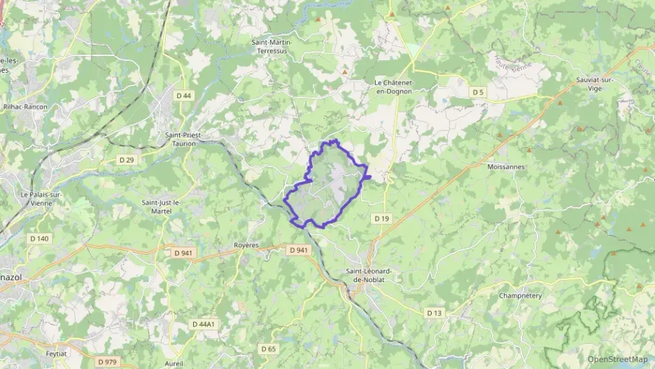 Maison 86 m² quatre pièces à vendre à Saint-Léonard-de-Noblat