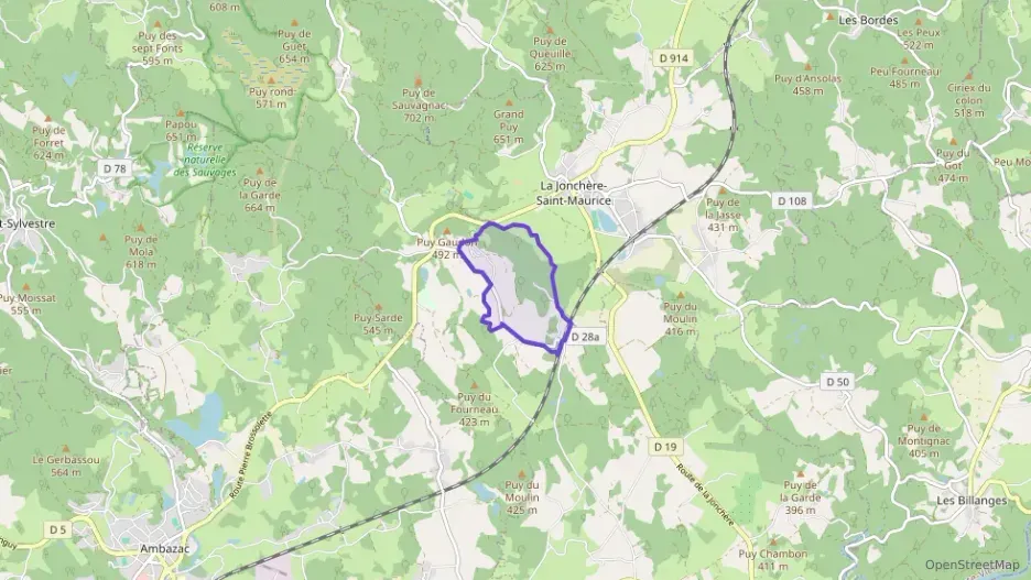 Maison 80 m² quatre pièces à vendre à Saint-Laurent-les-Églises Maison 80 m² quatre pièces à vendre à Saint-Laurent-les-Églises