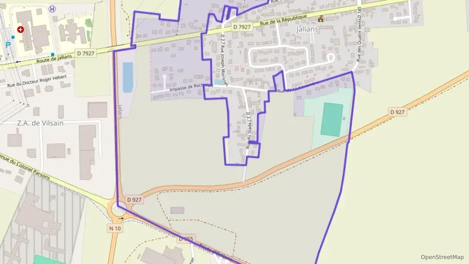 Maison 147 m² quatre pièces à vendre à Jallans Maison 147 m² quatre pièces à vendre à Jallans