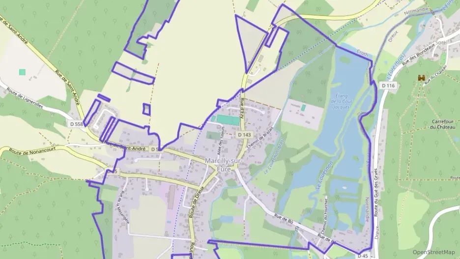 Maison 100 m² six pièces à vendre à Marcilly-sur-Eure Maison 100 m² six pièces à vendre à Marcilly-sur-Eure