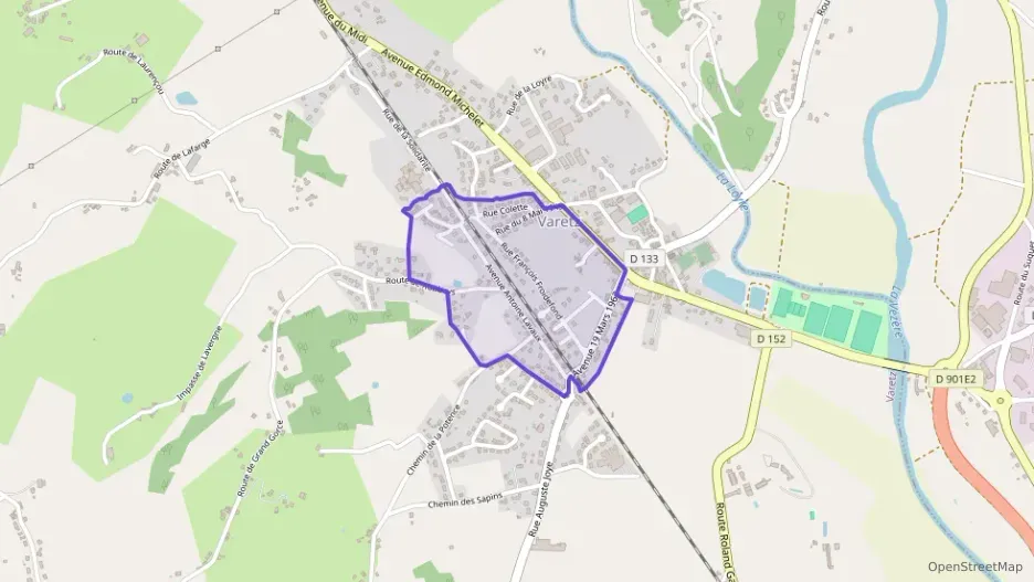 Maison 70 m² trois pièces à vendre à Varetz Maison 70 m² trois pièces à vendre à Varetz