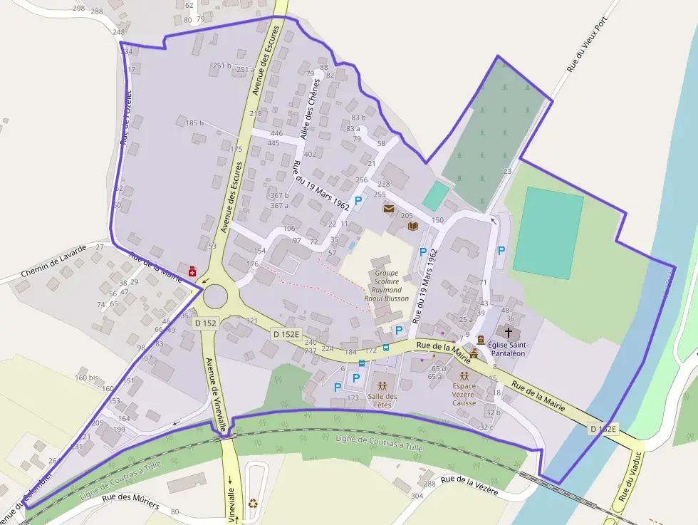 Maison 91 m² quatre pièces à vendre à Saint-Pantaléon-de-Larche