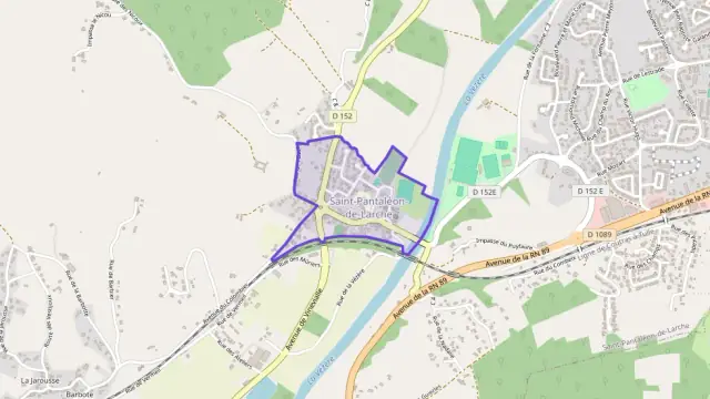 Maison 91 m² quatre pièces à vendre à Saint-Pantaléon-de-Larche