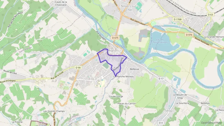Maison 104 m² trois pièces à vendre à Saint-Aignan