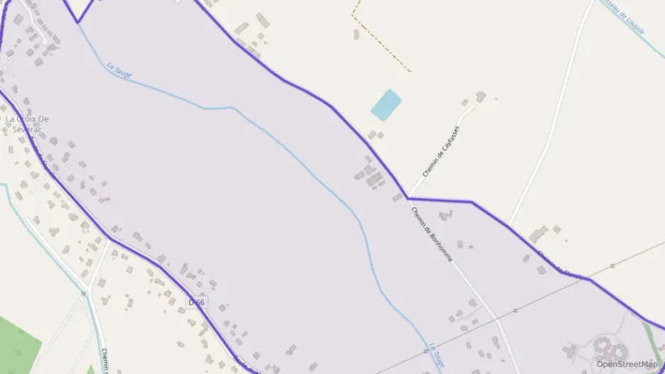 Maison 180 m² cinq pièces à vendre à Saint-Étienne-de-Tulmont