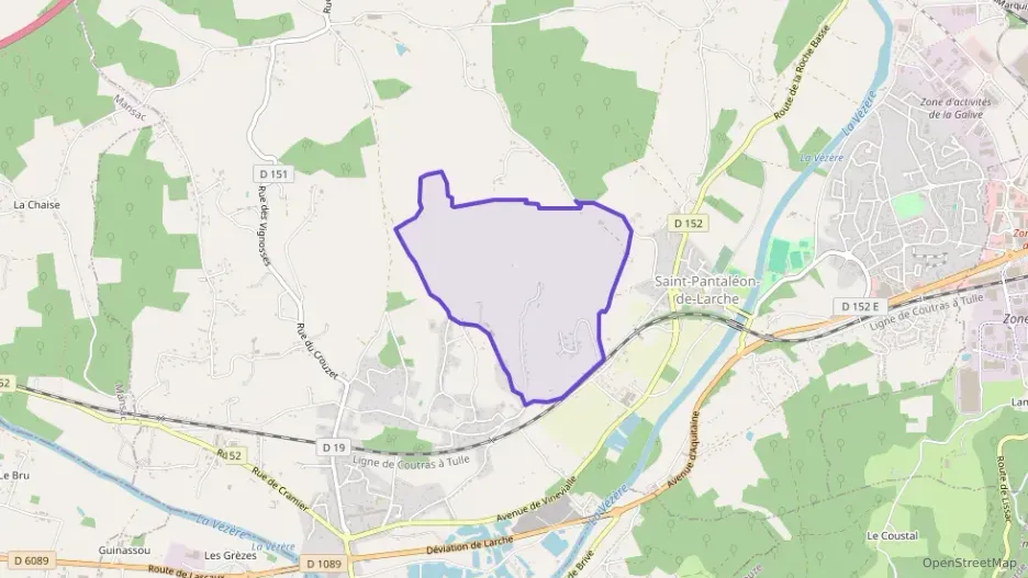 Maison 90 m² cinq pièces à vendre à Saint-Pantaléon-de-Larche Maison 90 m² cinq pièces à vendre à Saint-Pantaléon-de-Larche