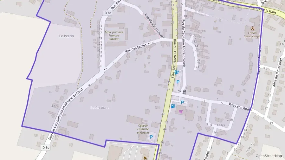 Maison 100 m² trois pièces à vendre à Écueillé Maison 100 m² trois pièces à vendre à Écueillé