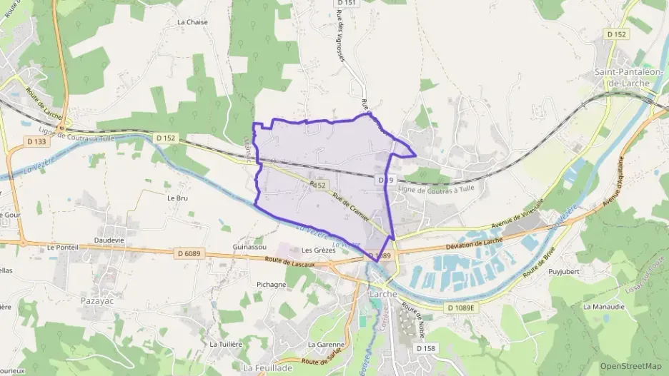 Maison 120 m² cinq pièces à vendre à Saint-Pantaléon-de-Larche