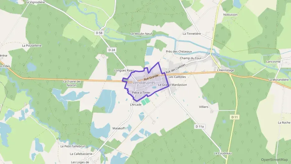 Maison 150 m² cinq pièces à vendre à Vendœuvres Maison 150 m² cinq pièces à vendre à Vendœuvres