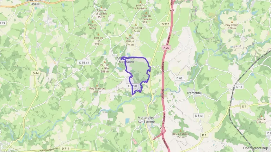 Maison 123 m² cinq pièces à vendre à Saint-Amand-Magnazeix Maison 123 m² cinq pièces à vendre à Saint-Amand-Magnazeix