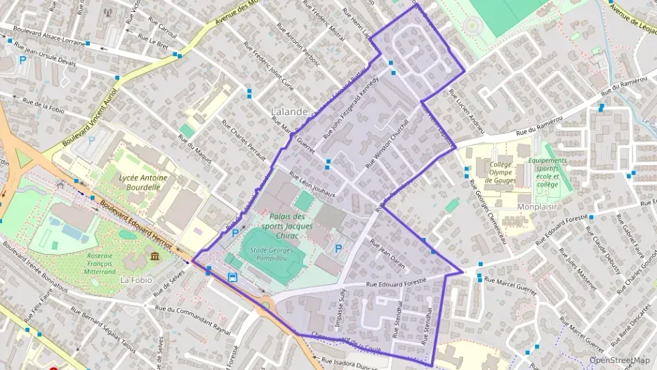 Maison 104 m² sept pièces à vendre à Montauban