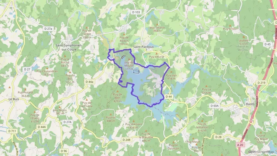Maison 180 m² sept pièces à vendre à Saint-Pardoux-le-Lac