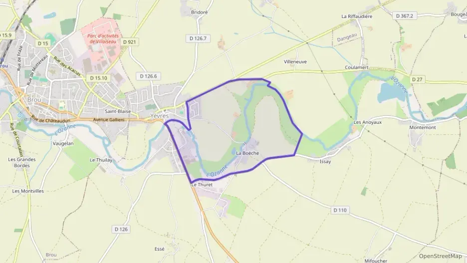 Maison 174 m² cinq pièces à vendre à Yèvres Maison 174 m² cinq pièces à vendre à Yèvres