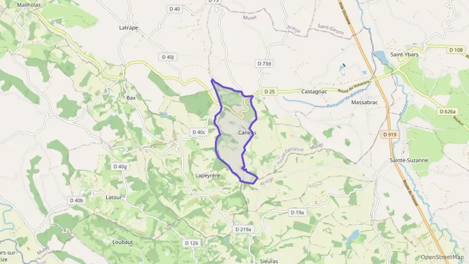 Maison 146 m² quatre pièces à vendre à Canens Maison 146 m² quatre pièces à vendre à Canens