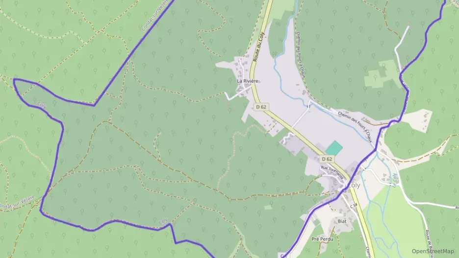 Maison 280 m² sept pièces à vendre à Coly-Saint-Amand