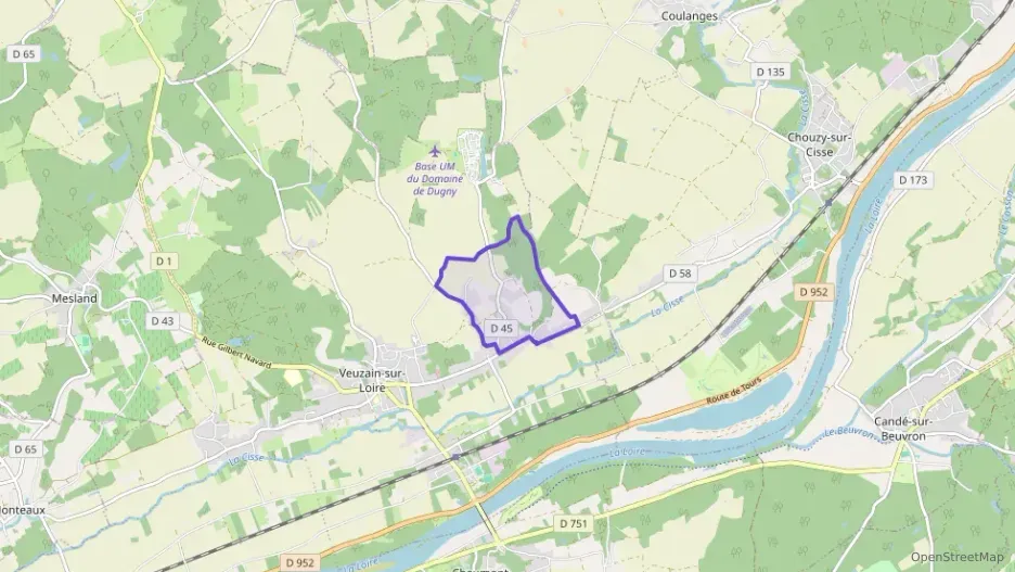 Maison 140 m² quatre pièces à vendre à Veuzain-sur-Loire
