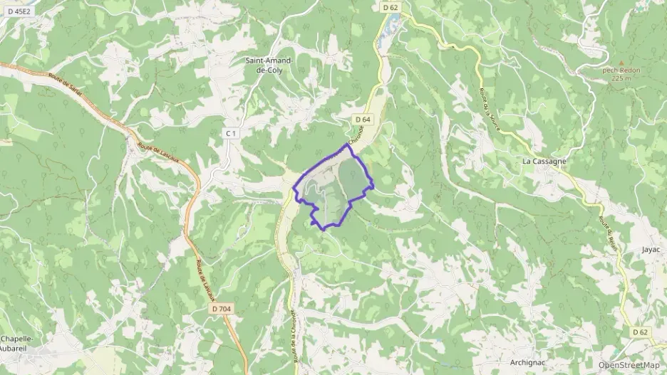 Maison 137 m² quatre pièces à vendre à Coly-Saint-Amand