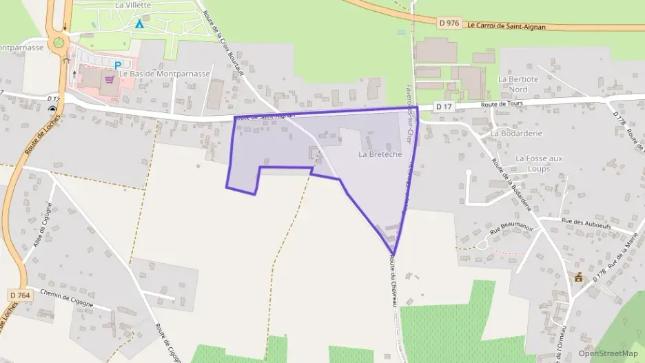 Maison 90 m² trois pièces à vendre à Faverolles-sur-Cher Maison 90 m² trois pièces à vendre à Faverolles-sur-Cher