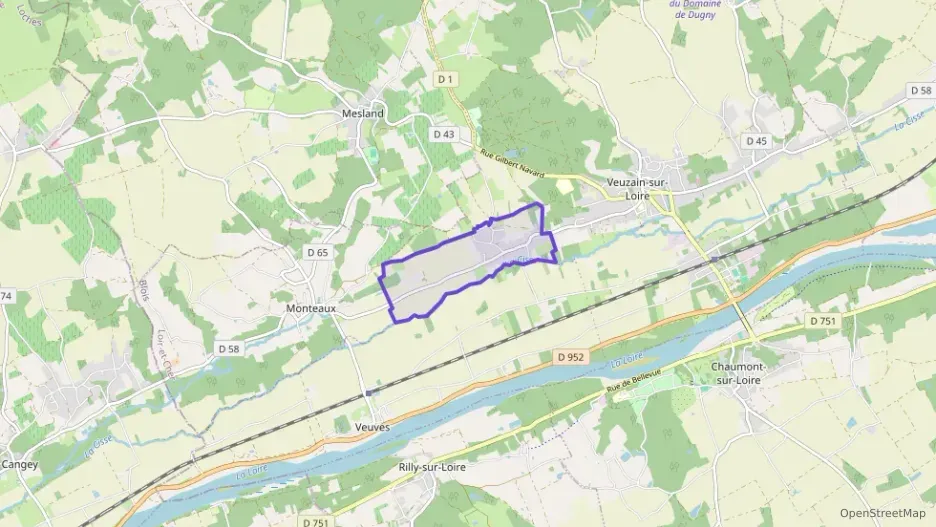 Maison 80 m² trois pièces à vendre à Veuzain-sur-Loire Maison 80 m² trois pièces à vendre à Veuzain-sur-Loire