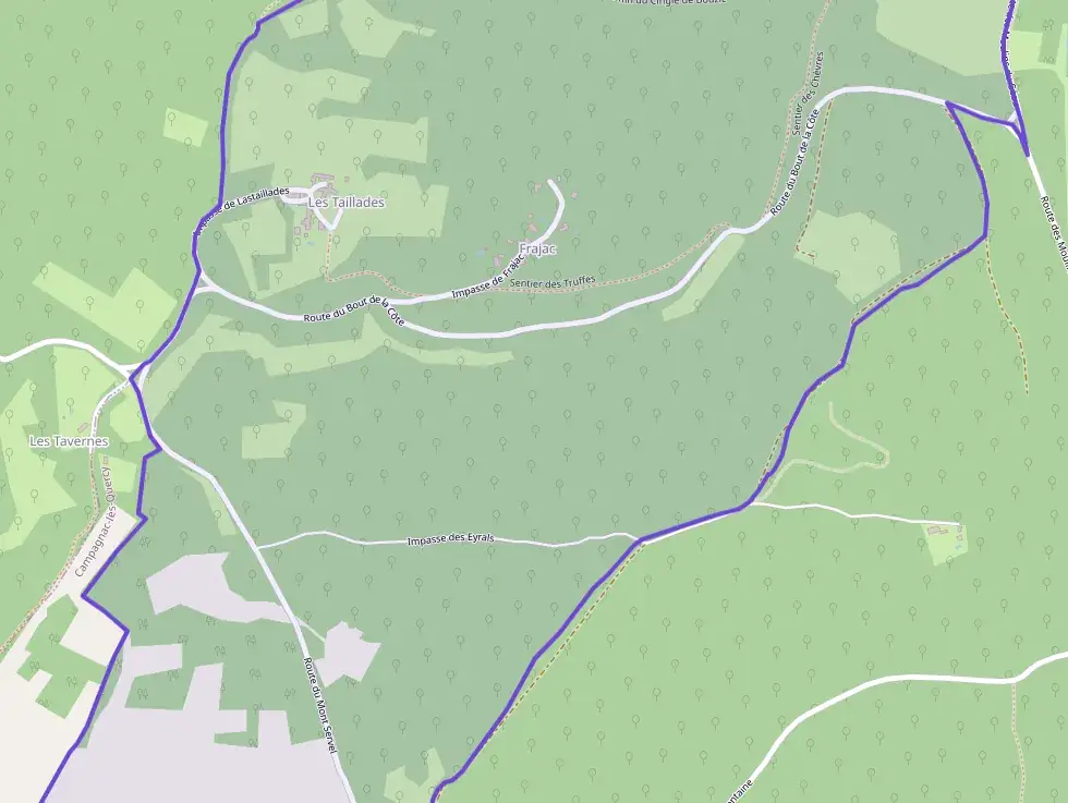 Maison 100 m² quatre pièces à vendre à Bouzic