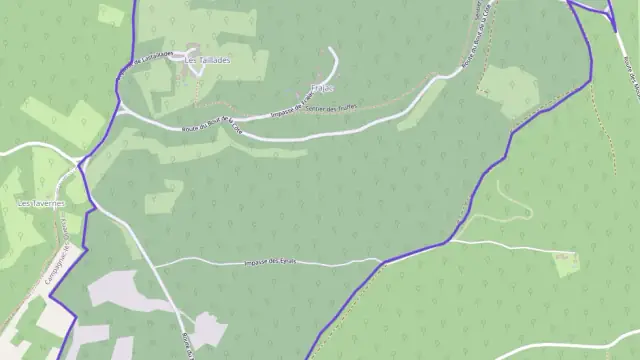 Maison 100 m² quatre pièces à vendre à Bouzic