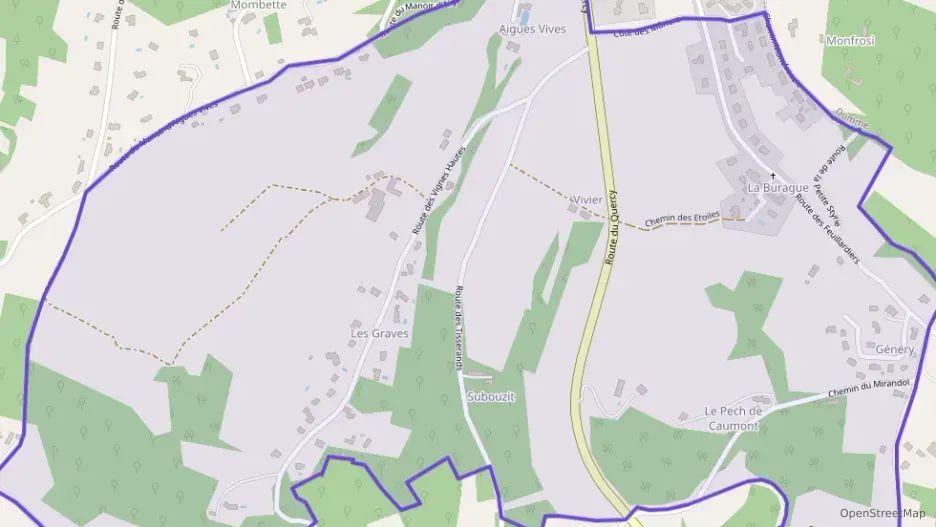 Maison 170 m² six pièces à vendre à Cénac-et-Saint-Julien Maison 170 m² six pièces à vendre à Cénac-et-Saint-Julien