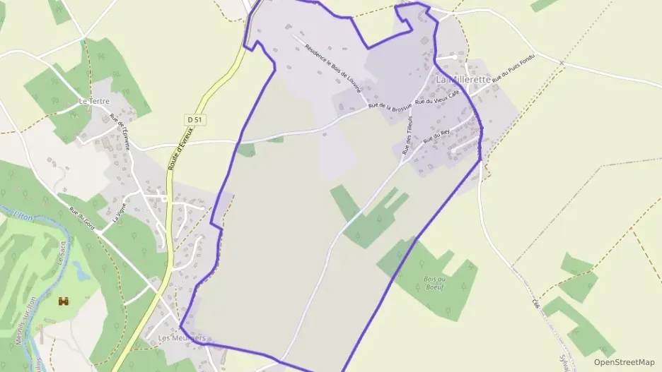 Maison 111 m² quatre pièces à vendre à Sylvains-Lès-Moulins