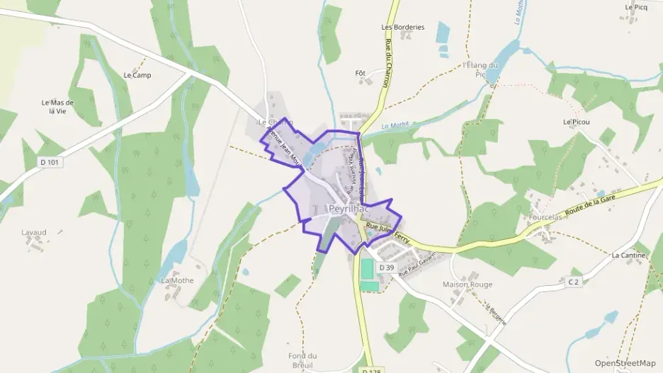 Maison 132 m² quatre pièces à vendre à Peyrilhac Maison 132 m² quatre pièces à vendre à Peyrilhac