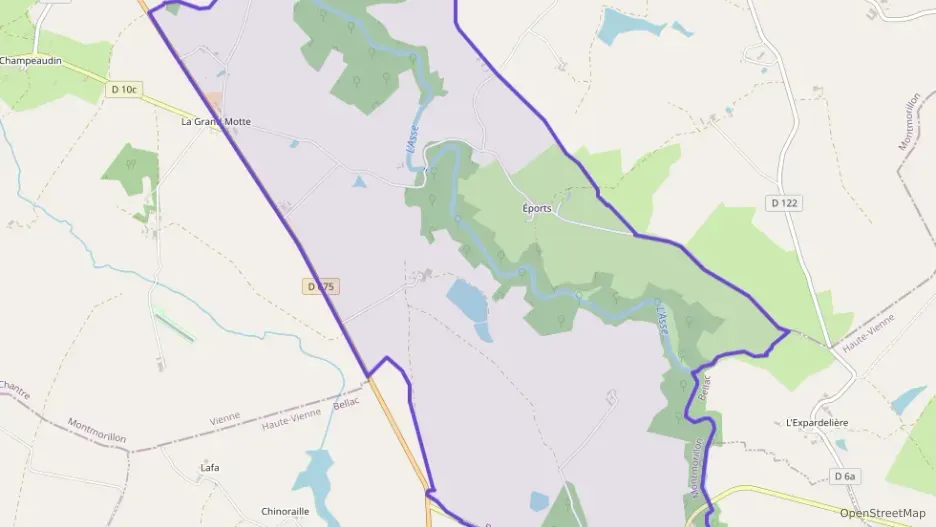 Maison 157 m² quatre pièces à vendre à Brigueil-le-Chantre