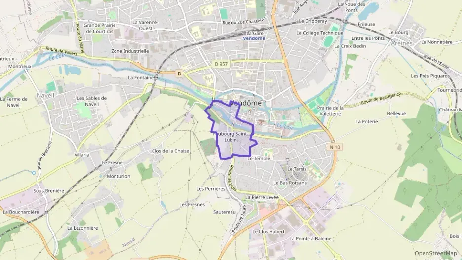 Maison 270 m² cinq pièces à vendre à Vendôme Maison 270 m² cinq pièces à vendre à Vendôme