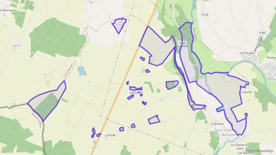 Maison 161 m² cinq pièces à vendre à Saint-Hilaire-sur-Benaize Maison 161 m² cinq pièces à vendre à Saint-Hilaire-sur-Benaize