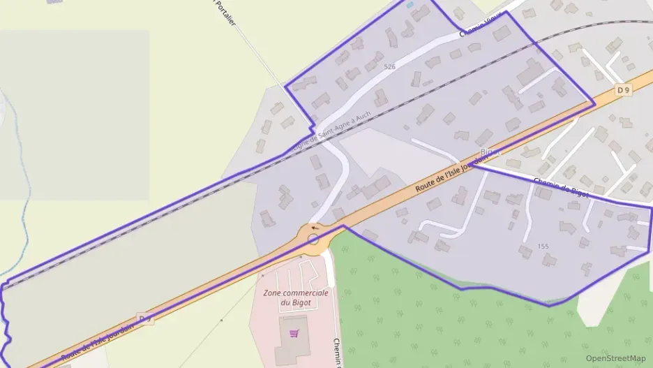 Maison 90 m² quatre pièces à vendre à Ségoufielle