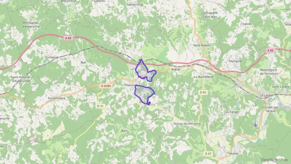 Maison 137 m² quatre pièces à vendre à Thenon Maison 137 m² quatre pièces à vendre à Thenon