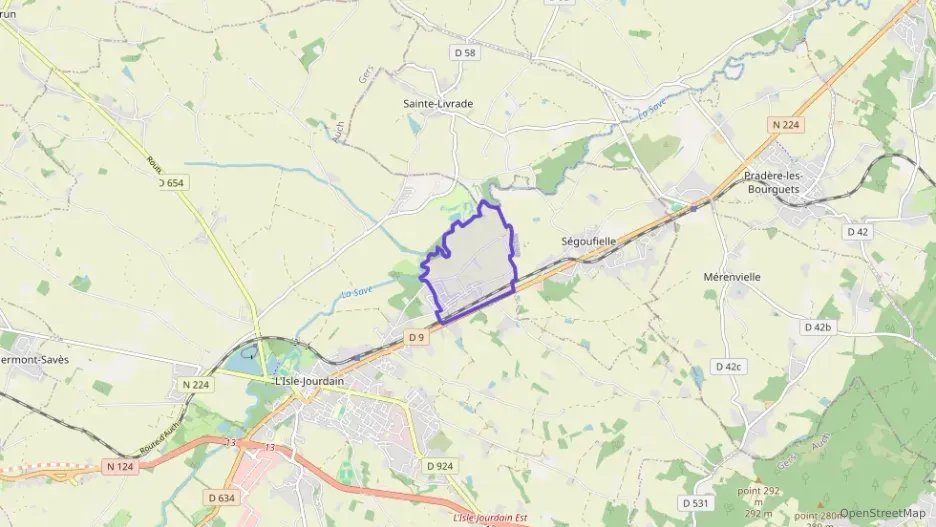 Maison 96 m² quatre pièces à vendre à L`Isle-Jourdain