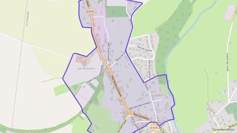 Maison 70 m² trois pièces à vendre à La Trimouille Maison 70 m² trois pièces à vendre à La Trimouille